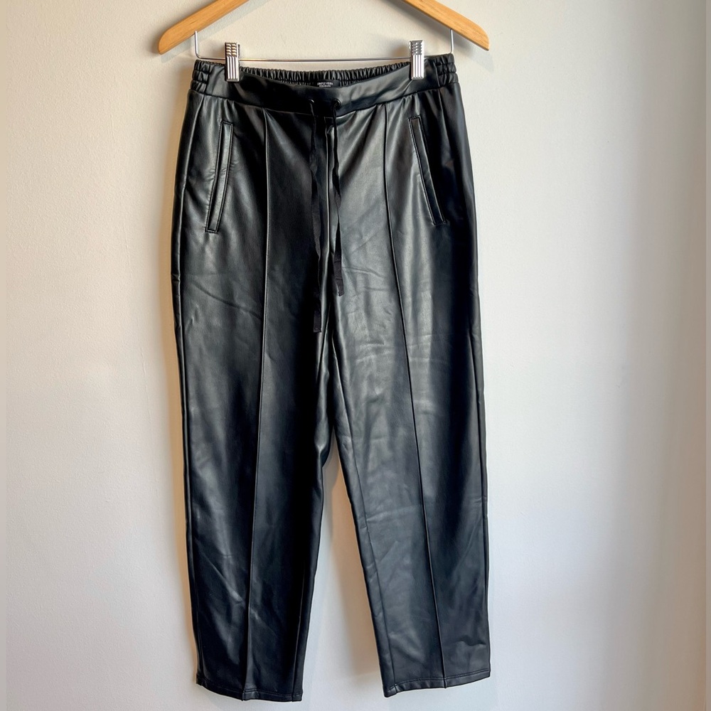 Simply Vera Wide Leg Faux Leather Pants
